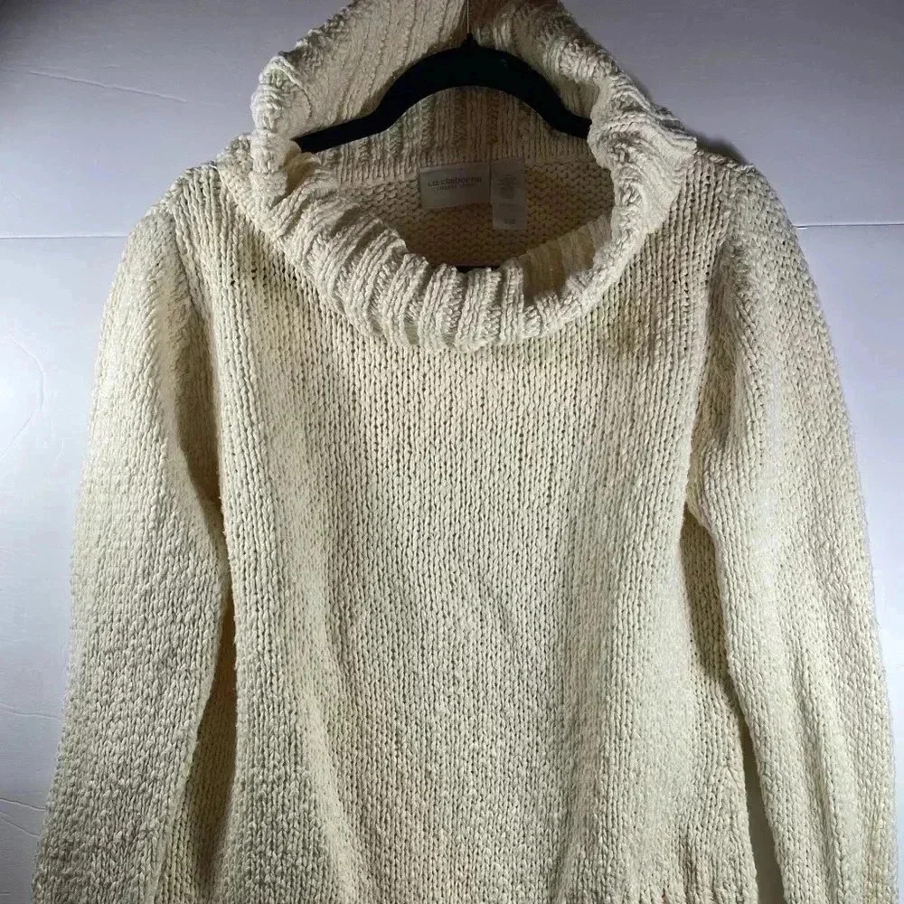 Liz Claiborne gorgeous cream cowl neck sweater